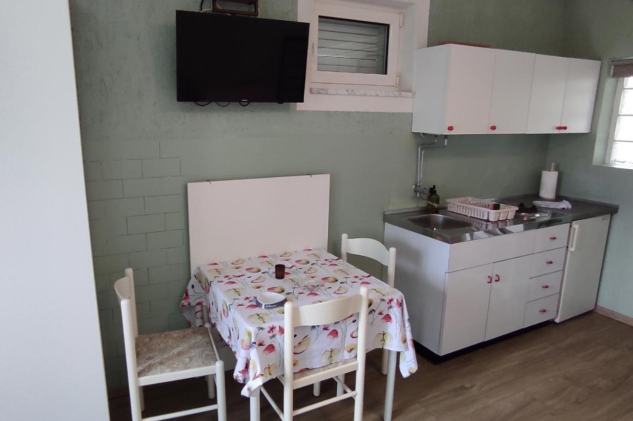 Studio Punat 5410A Exterior photo